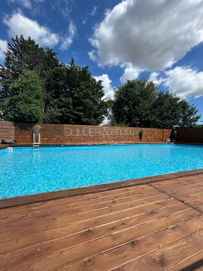 Summer Village Piscina photo