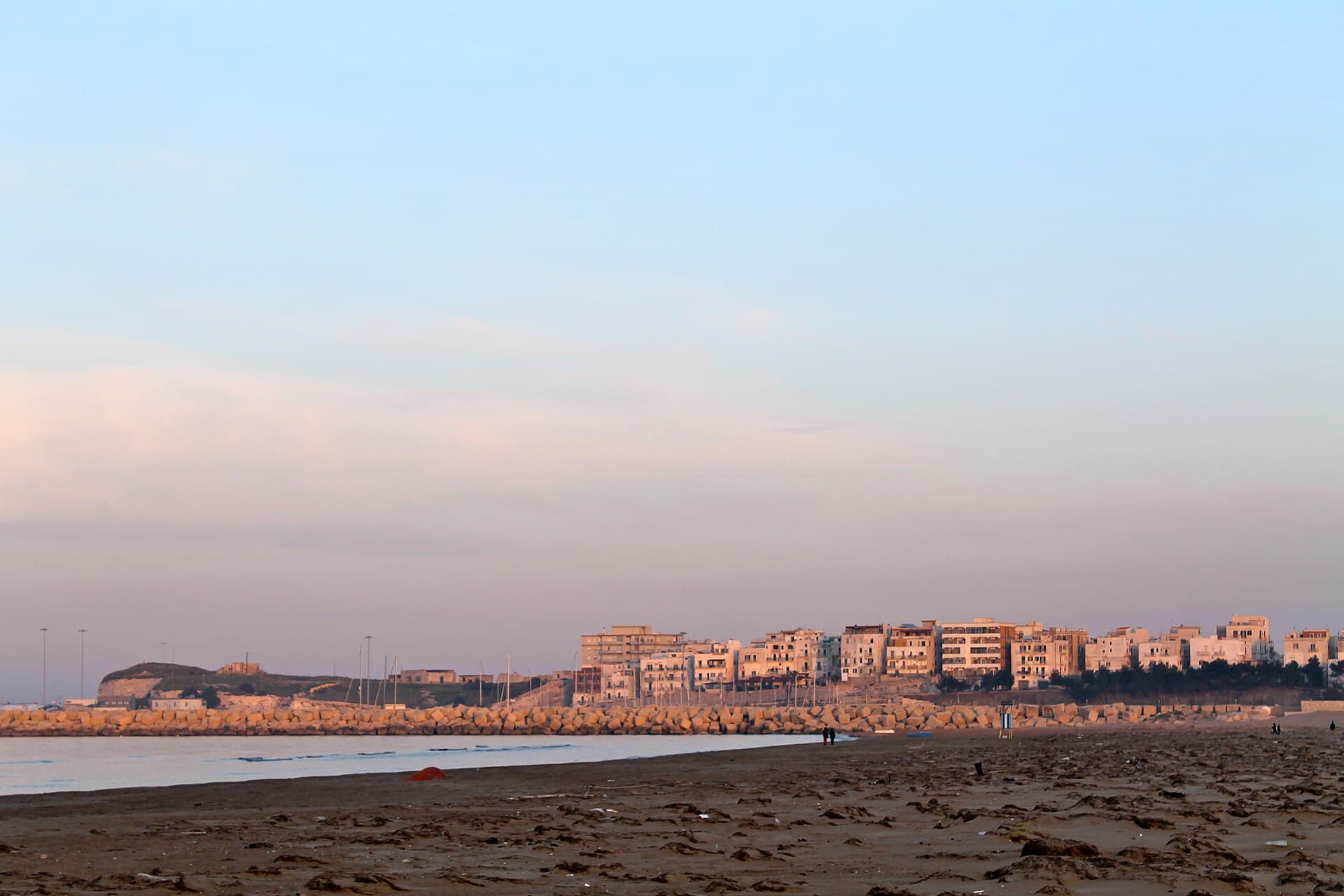 spiaggia libera photo