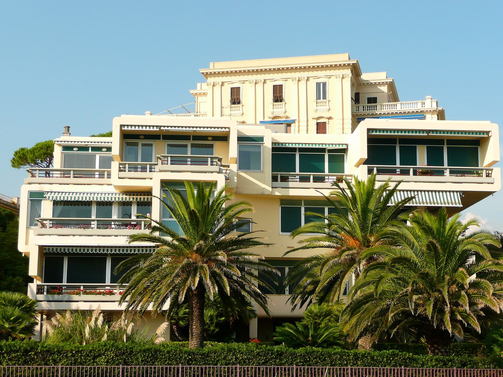 Italia 1 / Lido photo